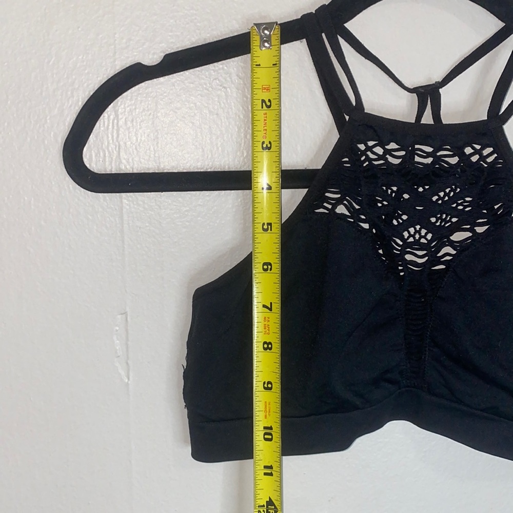 🪿Black Victoria Secret Lace-like bralette! - Picture 5 of 6